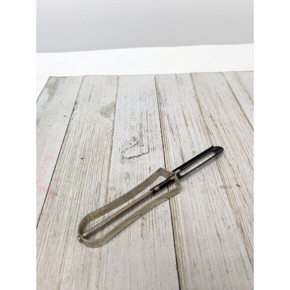 Stainless Steel #2 Floating Blade Vegetable Potato Peeler Home Utensil 6" - Picture 1 of 5